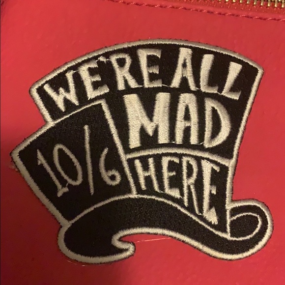 Alice in wonderland purse - Picture 3 of 9
